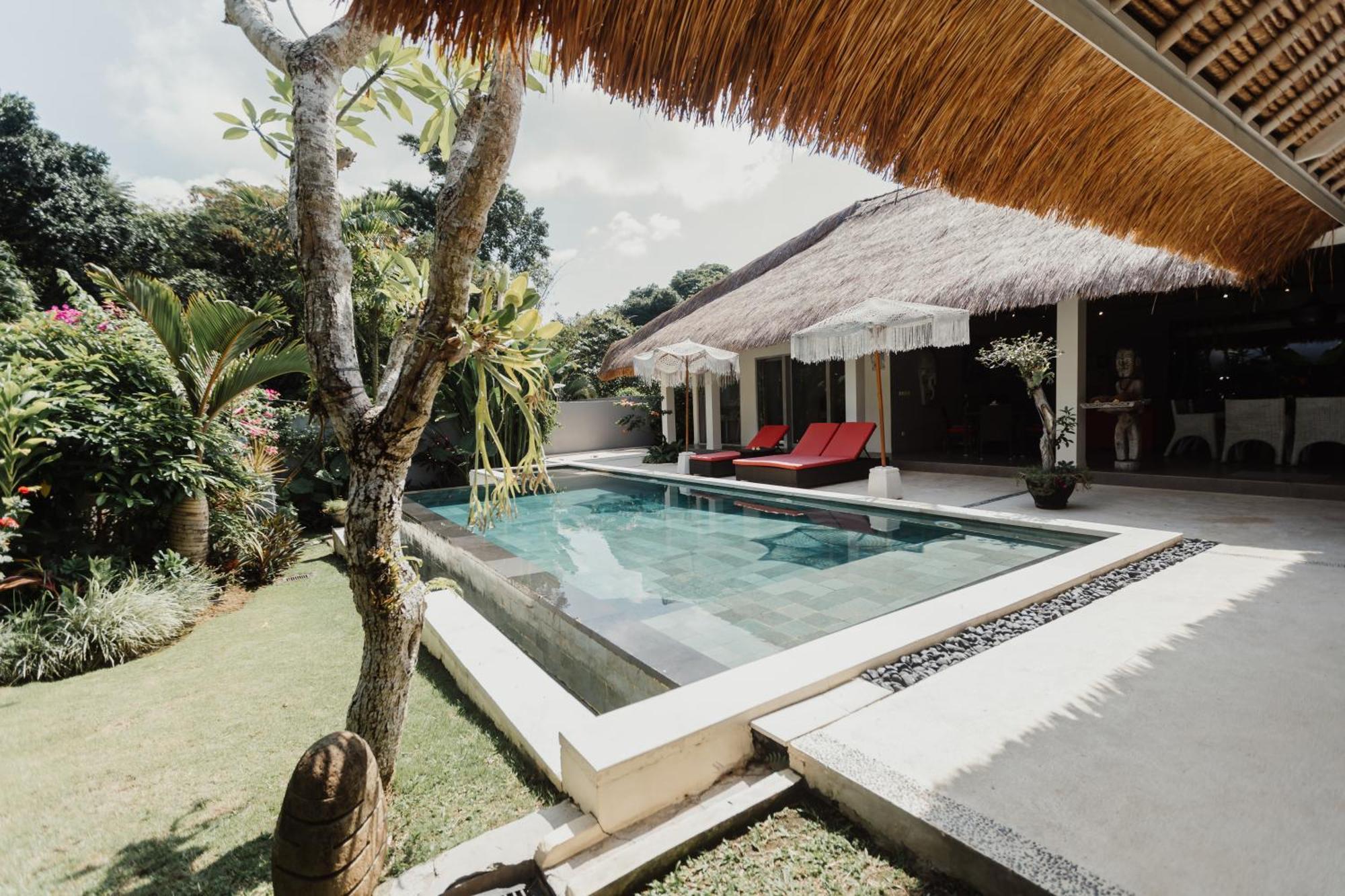 Maylie Bali Villa & Bungalows ชังกู ภายนอก รูปภาพ